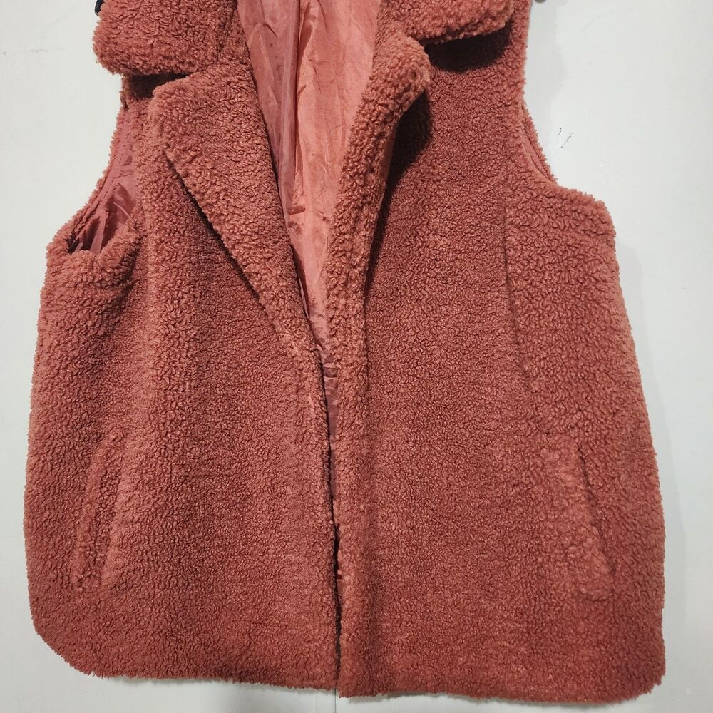 Maurices Fall Orange Rust Sleeveless Soft Fuzzy Sherpa Vest Size 1X - Picture 2 of 12
